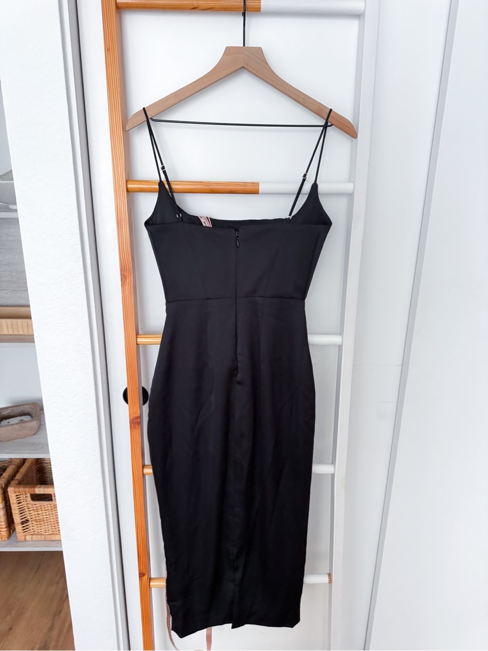 House of Cb Anais Satin Pointed Corset Midi Dress Black NWT - Picture 4 of 14